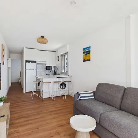 Appartement Rénové, Parking, Vue - 4 Pers. - Fr-1-423-338